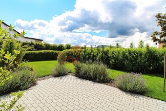 Drásov, RD 3+kk, CP 503m2, zahrada, garáž - 2