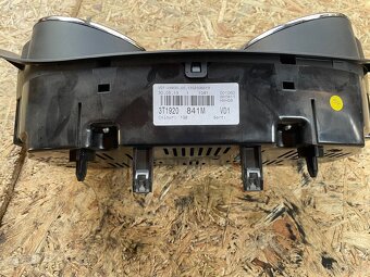 Budíky Škoda Superb 2 facelift - 2