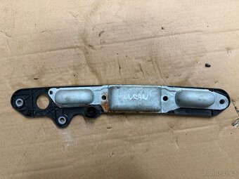 VW TOURAN 1T lišta osvětleni RZ - 2