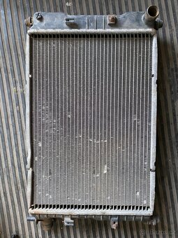 Ford Escort - chladič + sahara - 2