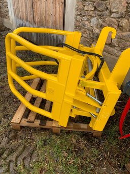 kleště na balíky MAXI pro manipulátory - 2