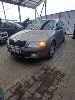 Škoda Octavia 2 1.6 MPI benzin - 2