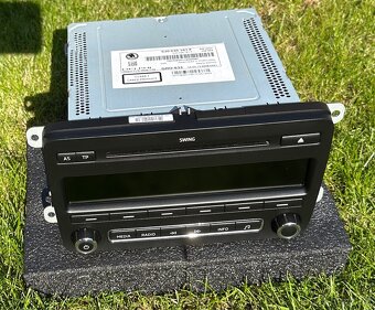 Autorádio Škoda Swing - Top stav - 2