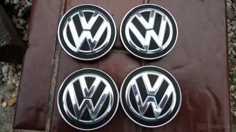 ZÁNOVNÍ VÍČKA-KRYTKY (LOGA) ORIGINÁL VOLKSWAGEN - 2