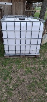 IBC nádrž 1000l - 2