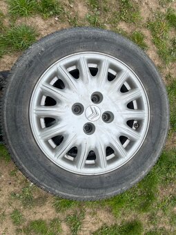 Citroen disky s letními pneu 185/65/R15 - 2