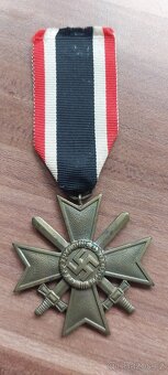 Odznak - 2