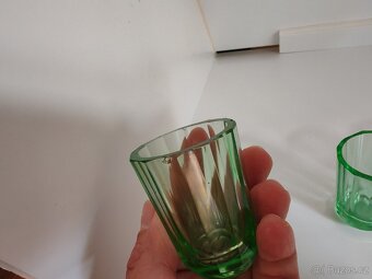Zelené akleněné oanáky - štamprlata - 2