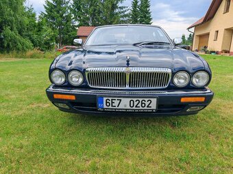 Jaguar Daimler Double Six - XJ12 - 2