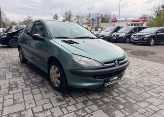 Peugeot 206 1.4 benzín manuál 55 kw - 2