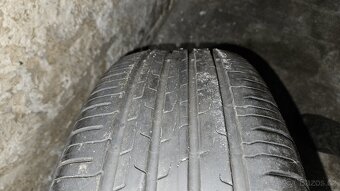 Continental 215/65 R17 v XL - 2