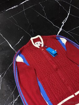 Svetr na Zip Adidas - 2