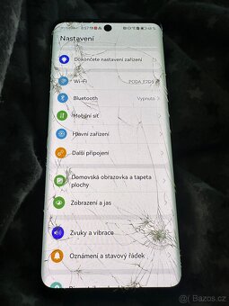 Huawei nová 9 prasklý ale funkční - 2