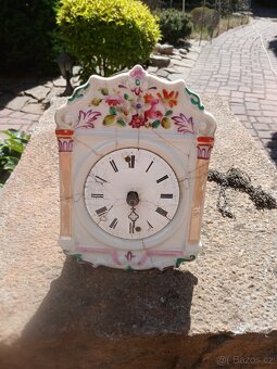 Porcelánové hodiny - 2