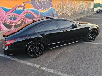 Mercedes-Benz CLS - 2