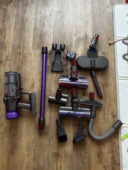 Dyson v11 - 2