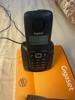 Gigaset A120 - stolní telefon - 2