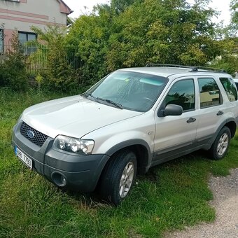 Prodám Ford  Maverick 2,2 , benzín. - 2