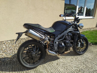 Triumph Speed Triple 1050 - 2