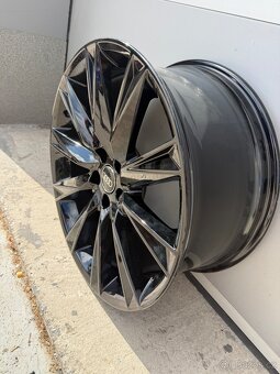Audi 5x112 R20 - 2