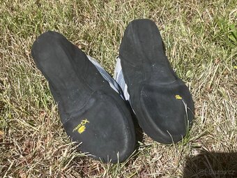 Lezečky Simond Rock+ (Decathlon), vel. 35 - 2