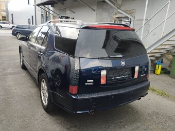 Cadillac SRX V8 4.6i bez LPG 4x4 - 2