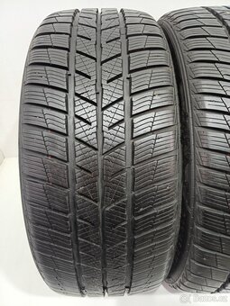 Zimní pneu 235/45/18 Barum - 2