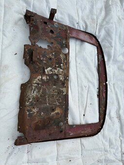 Rám čelního skla Aero 662 nebo 500 - 2