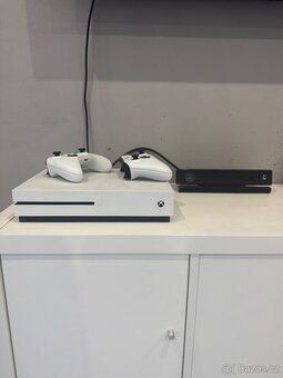 Xbox One S + Kinect + 8 her - 2