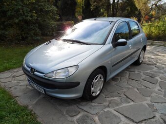 Peugeot 206 1.4 benzin 55kw - 2