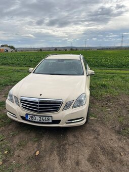 Prodám náhradní díly na mercedes e 220cdi - 2