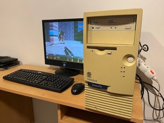Retro nostalgie PC (600MHz, 128ram) - 2