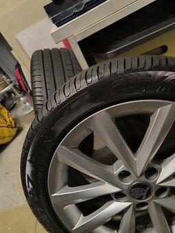 Alu kola Škoda Fabia III 5x100 r16 Originál,pneu7mm215/45/16 - 2