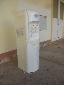 Přístroj na stáčení vody Crystalis - 2
