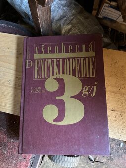 Prodam všeobecnou encyklopedi - 2