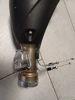 Nový originální výfuk Yamaha FZ1 - R.v 2012 - 2