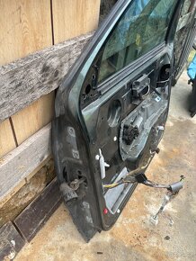 Prave predni dvere Volvo V70 - 2