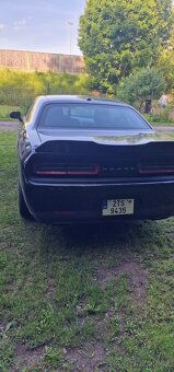 Dodge challenger 3.6v6 2015 automat. - 2