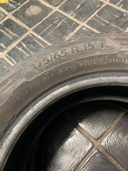 Zimní pneu 175/65 R15 - 2