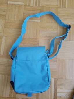 Kabelka crossbody modrá - 2