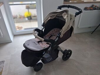 Kočárek (golfáč) Britax - 2