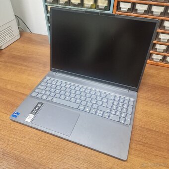 Lenovo IdeaPad Slim 3 15IRH10 Luna Grey 2TB SSD, 24GB RAM - 2
