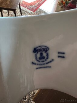 Porcelánové stolní hodiny - 2