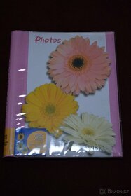 sadrová dáma s knihou - 2