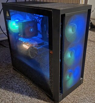 Herní PC / RX6600 XT / I5 9600KF / 16GB ram - 2