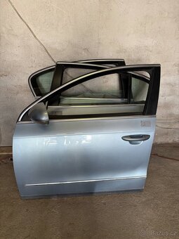 VW Passat 2008 sedan i combi - 2