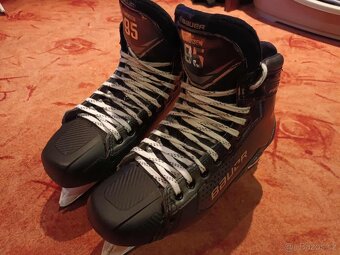 Brankářské brusle Bauer PRO,custom,vel.10,šířka FIT2 až FIT3 - 2