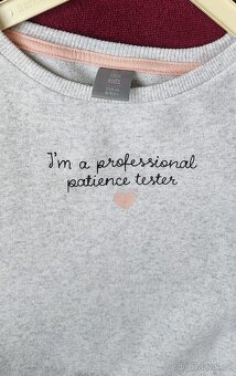 Prodám dívčí šaty vel. 128 - 2