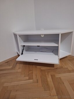 Rohový tv stolek - 2