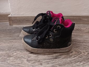 Dětské holčičí boty Geox Frozen, vel.26 - 2